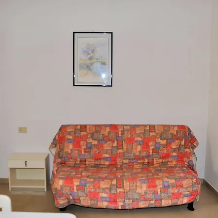 아파트 Modern With Seaview Balcony