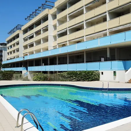 Modern With Seaview Balcony 公寓