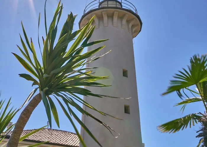 Modern With Seaview Balcony Бибионе