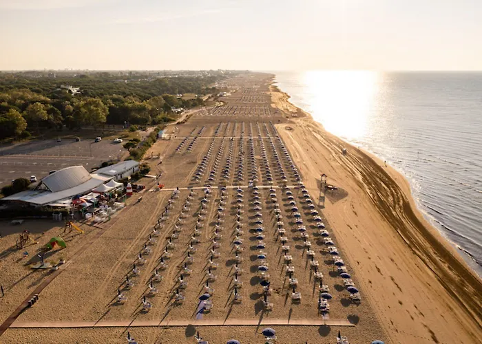 Modern With Seaview Balcony * Бибионе